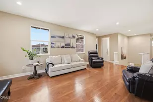 3239 Buttercup Ln, Camarillo, CA 93012 - Photo 40