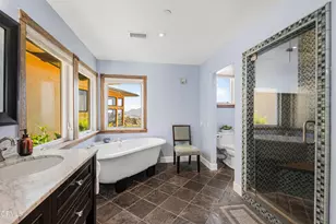 453 Kathleen Dr, Newbury Park, CA 91320 - Photo 32