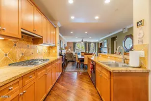 1502 Seabridge Ln, Oxnard, CA 93035 - Photo 8