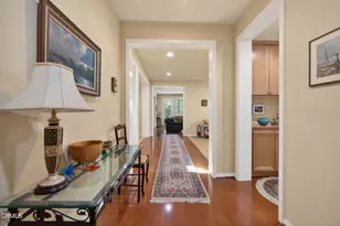 3885 Golden Pond Dr, Camarillo, CA 93012 - Photo 2