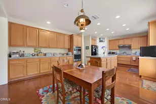 3885 Golden Pond Dr, Camarillo, CA 93012 - Photo 6