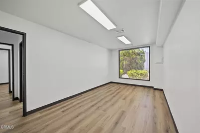 2472 Eastman Avenue #33, Ventura, CA 93003 - Photo 10