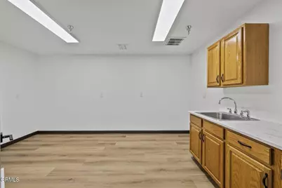 2472 Eastman Avenue #33, Ventura, CA 93003 - Photo 16