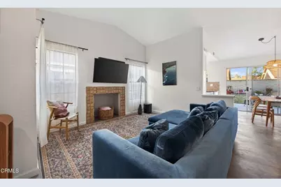 5681 Calle Sencillo, Camarillo, CA 93012 - Photo 8