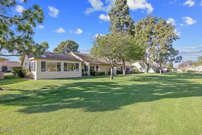 17210 Village 17, Camarillo, CA 93012 - Photo 40