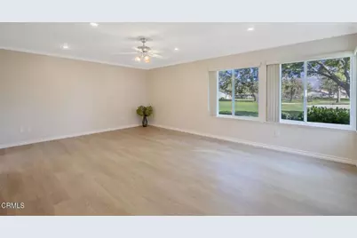 17210 Village 17, Camarillo, CA 93012 - Photo 28