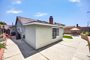 909 Burlington Ave, Ventura, CA 93004 - Photo 42