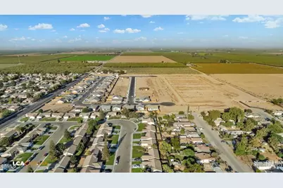 716 Sammy Way, Shafter, CA 93263 - Photo 24