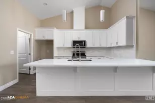 716 Sammy Wy, Shafter, CA 93263 - Photo 8