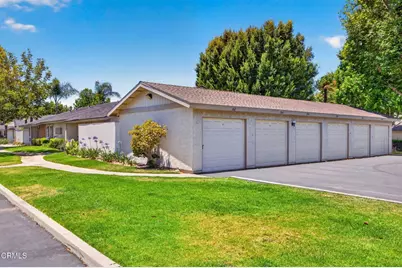 262 W Vineyard Avenue, Oxnard, CA 93036 - Photo 32