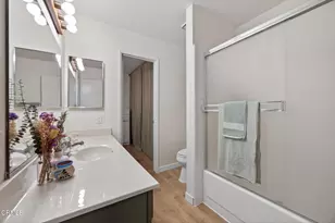 262 W Vineyard Ave, Oxnard, CA 93036 - Photo 18