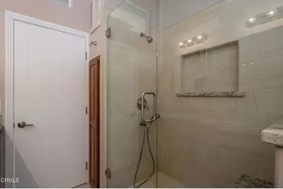 888 W Highland Drive, Camarillo, CA 93010 - Photo 16