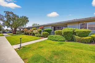 213 E Elfin Green, Port Hueneme, CA 93041 - Photo 2