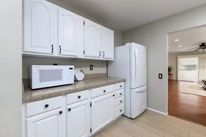 28143 Village 28, Camarillo, CA 93012 - Photo 10