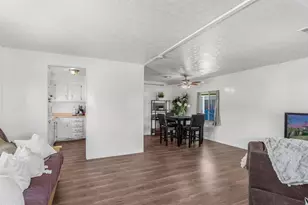 101 Yosemite Dr, Oxnard, CA 93033 - Photo 4