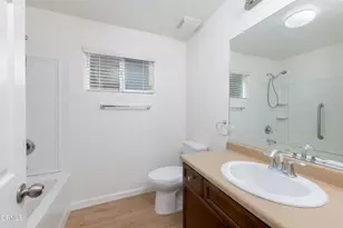 12226 Hawksmoor St, Bakersfield, CA 93311 - Photo 24