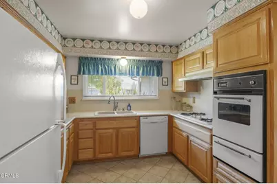 2040 Olga Street, Oxnard, CA 93036 - Photo 16