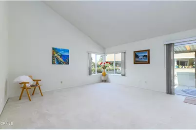 30105 Village 30, Camarillo, CA 93012 - Photo 16