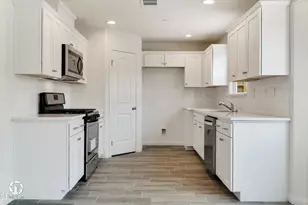 732 Sammy Wy, Shafter, CA 93263 - Photo 10