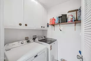 246 W Vineyard Ave, Oxnard, CA 93036 - Photo 20