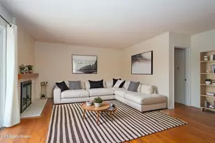 4614 Varsity St, Ventura, CA 93003 - Photo 2