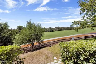 4655 Club View Dr, Westlake Village, CA 91362 - Photo 34