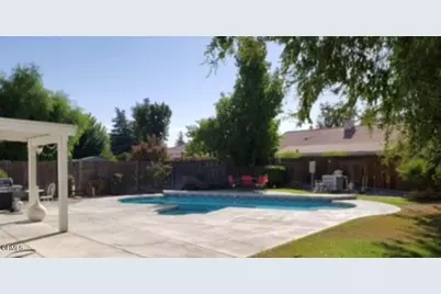8501 Tamworth Street, Bakersfield, CA 93313 - Photo 8