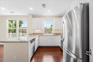 990 Holiday Ave, Ventura, CA 93003 - Photo 4