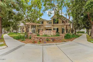 990 Holiday Ave, Ventura, CA 93003 - Photo 2