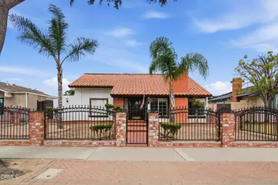 1131 Camelot Way, Oxnard, CA 93030 - Photo 2