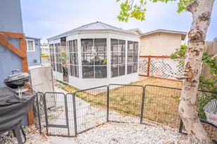 21 Via Rosal, Camarillo, CA 93012 - Photo 18