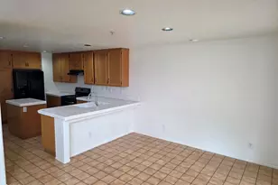 1711 Florentina Dr, Oxnard, CA 93030 - Photo 10
