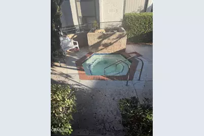 1340 E Hillcrest Drive #10, Thousand Oaks, CA 91362 - Photo 4