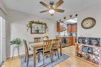 1340 E Hillcrest Drive #10, Thousand Oaks, CA 91362 - Photo 4