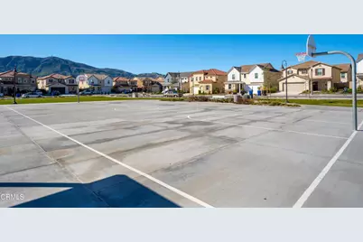 2169 Pomegranate Street, Santa Paula, CA 93060 - Photo 46