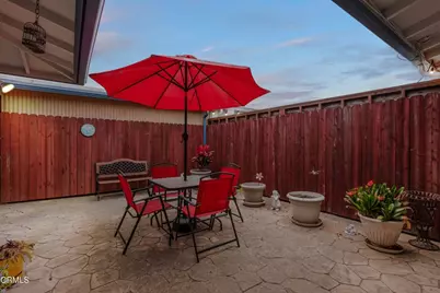 138 E Elfin Green, Port Hueneme, CA 93041 - Photo 20