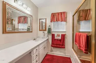 138 E Elfin Green, Port Hueneme, CA 93041 - Photo 16