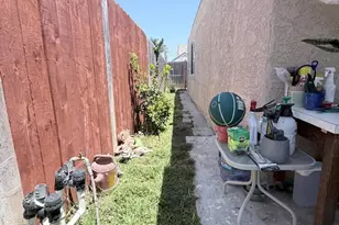 124 W Prospect St, Ventura, CA 93001 - Photo 12
