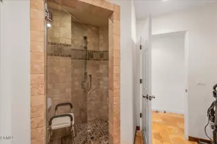 579 Glade Dr, Santa Paula, CA 93060 - Photo 28