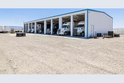 2866 W Avenue F, Lancaster, CA 93536 - Photo 42
