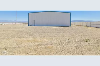 2866 W Avenue F, Lancaster, CA 93536 - Photo 44