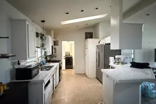 102 Fontana Dr, Oxnard, CA 93033 - Photo 6