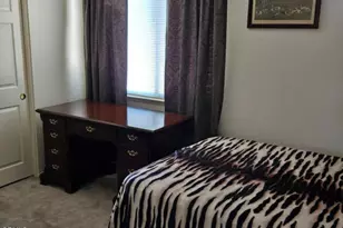6130 Almeria Way, Palmdale, CA 93552 - Photo 12