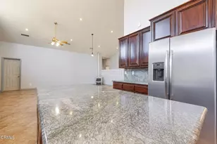 33000 106th St, Juniper Hills, CA 93543 - Photo 22