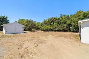 790 S Saticoy Ave, Ventura, CA 93004 - Photo 26