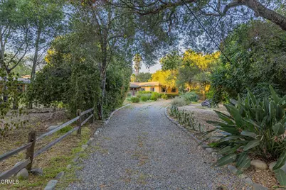 918 El Toro Road, Ojai, CA 93023 - Photo 2