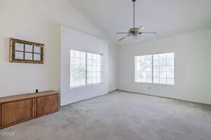 2108 Sunswept Cir, Lancaster, CA 93536 - Photo 8