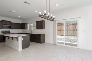 9706 Amberdale Wy, Shafter, CA 93263 - Photo 8