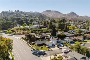 249 Bluefield Ave, Thousand Oaks, CA 91320 - Photo 54