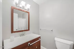 249 Bluefield Ave, Thousand Oaks, CA 91320 - Photo 22
